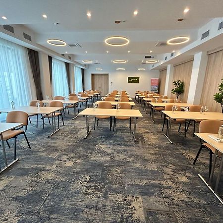 Radsor Hotel Ришнов Екстер'єр фото