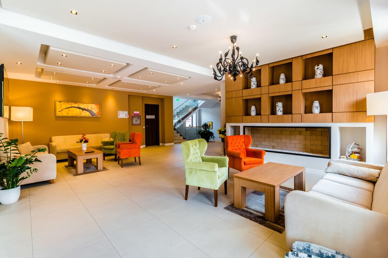 Radsor Hotel Ришнов Екстер'єр фото